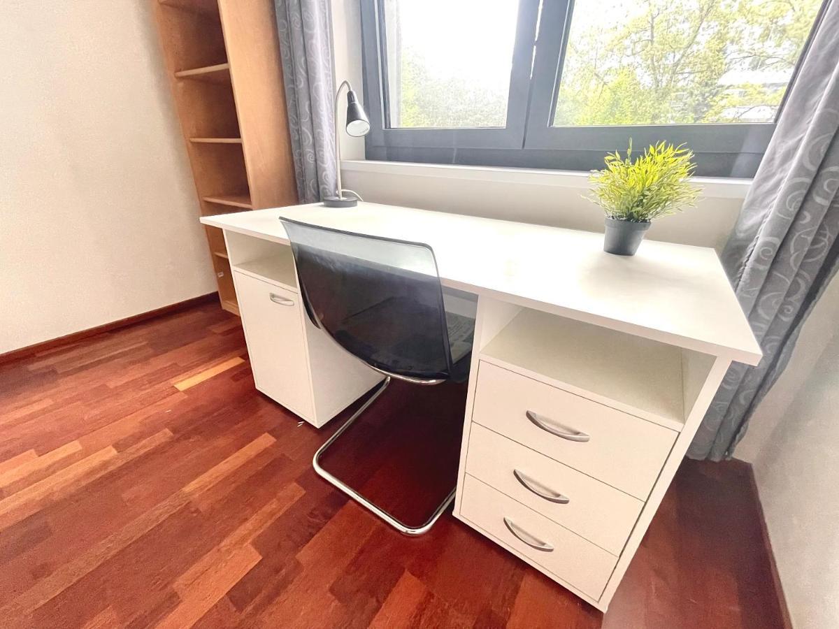 Centrum Park Apartment+ Praha Eksteriør bilde
